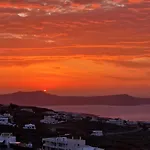 Karpimo North - Boutique With Sunset View & Private Jacuzzi Fíra