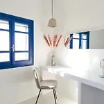 Karpimo North - Boutique With Sunset View & Private Jacuzzi Villa Fira (Santorini)