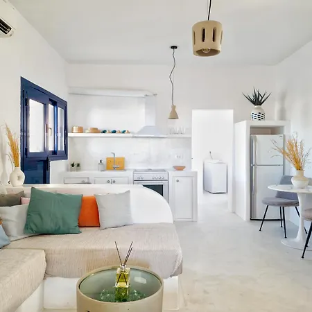 Karpimo North - Boutique With Sunset View & Private Jacuzzi Villa