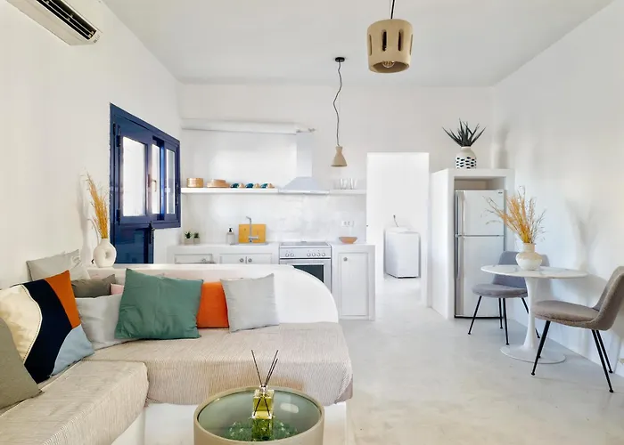 Karpimo North - Boutique With Sunset View & Private Jacuzzi Villa