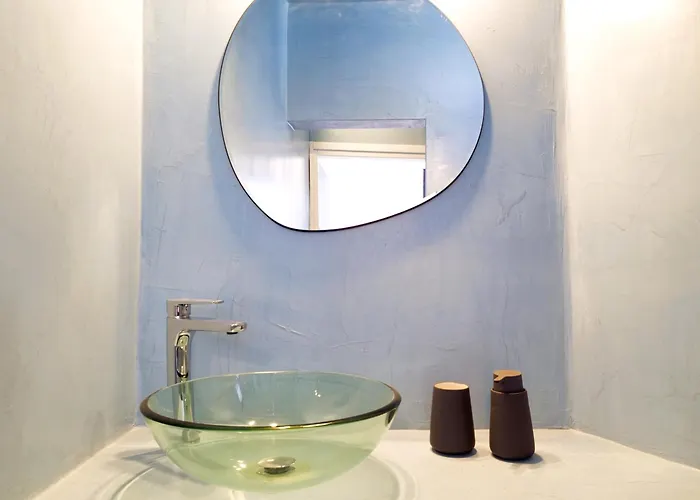 Karpimo North - Boutique With Sunset View & Private Jacuzzi Fira (Santorini)