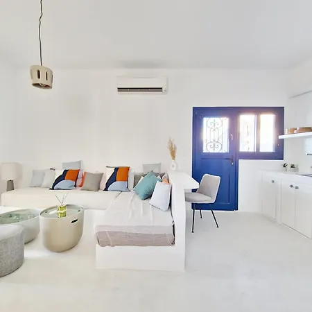 Karpimo North - Boutique With Sunset View & Private Jacuzzi 빌라 산토리니