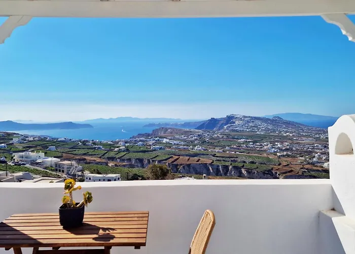 Karpimo North - Boutique With Sunset View & Private Jacuzzi Villa Fíra