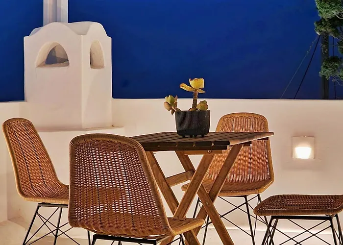 Karpimo North - Boutique With Sunset View & Private Jacuzzi Villa Fíra