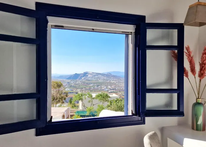 Karpimo North - Boutique With Sunset View & Private Jacuzzi Fira (Santorini)